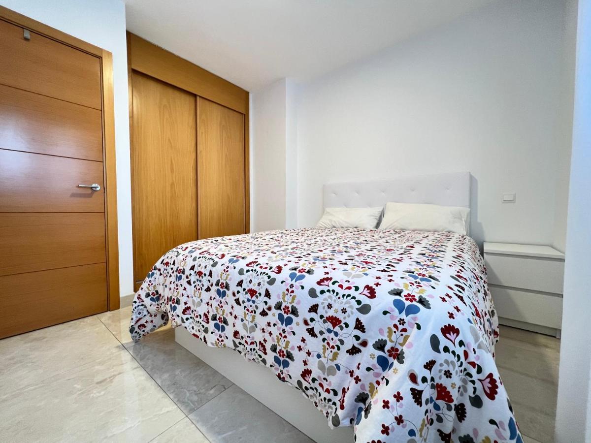 Fabuloso Apartamento Completo Centro Ciudad Mostoles Luaran gambar