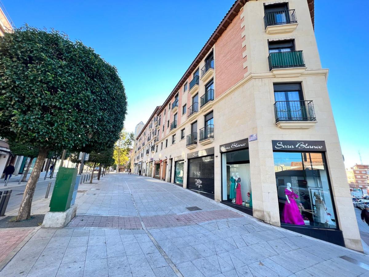 Fabuloso Apartamento Completo Centro Ciudad Mostoles Luaran gambar