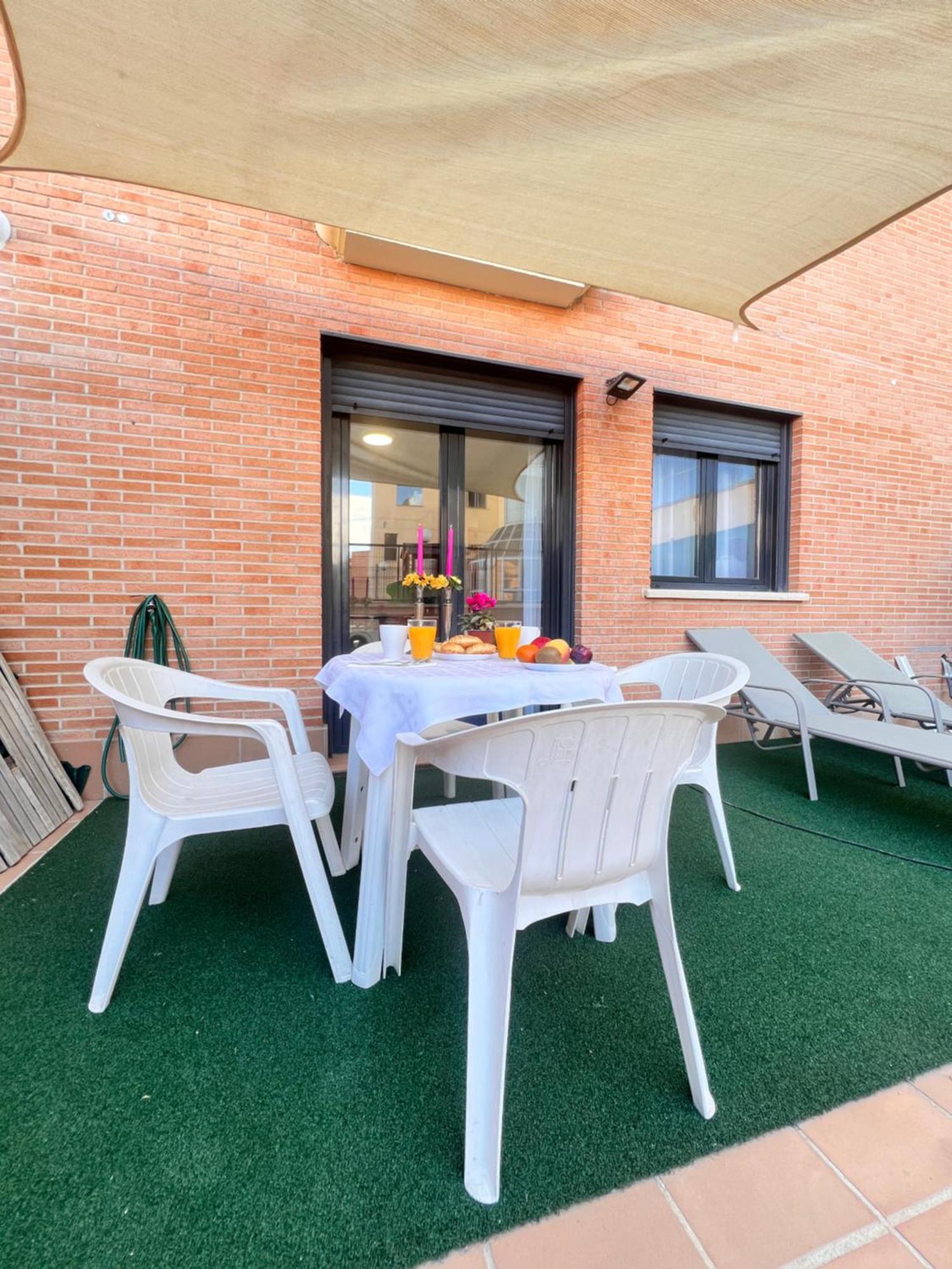 Fabuloso Apartamento Completo Centro Ciudad Mostoles Luaran gambar