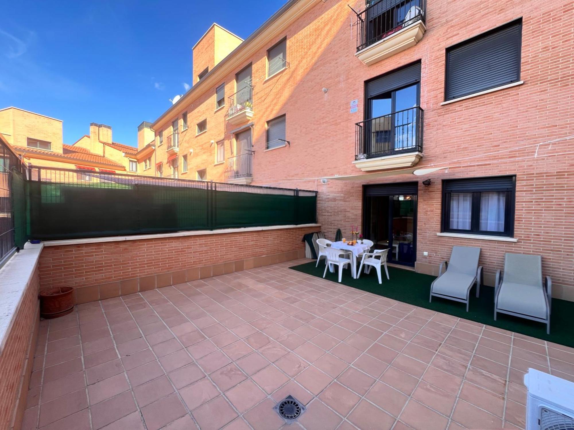 Fabuloso Apartamento Completo Centro Ciudad Mostoles Luaran gambar