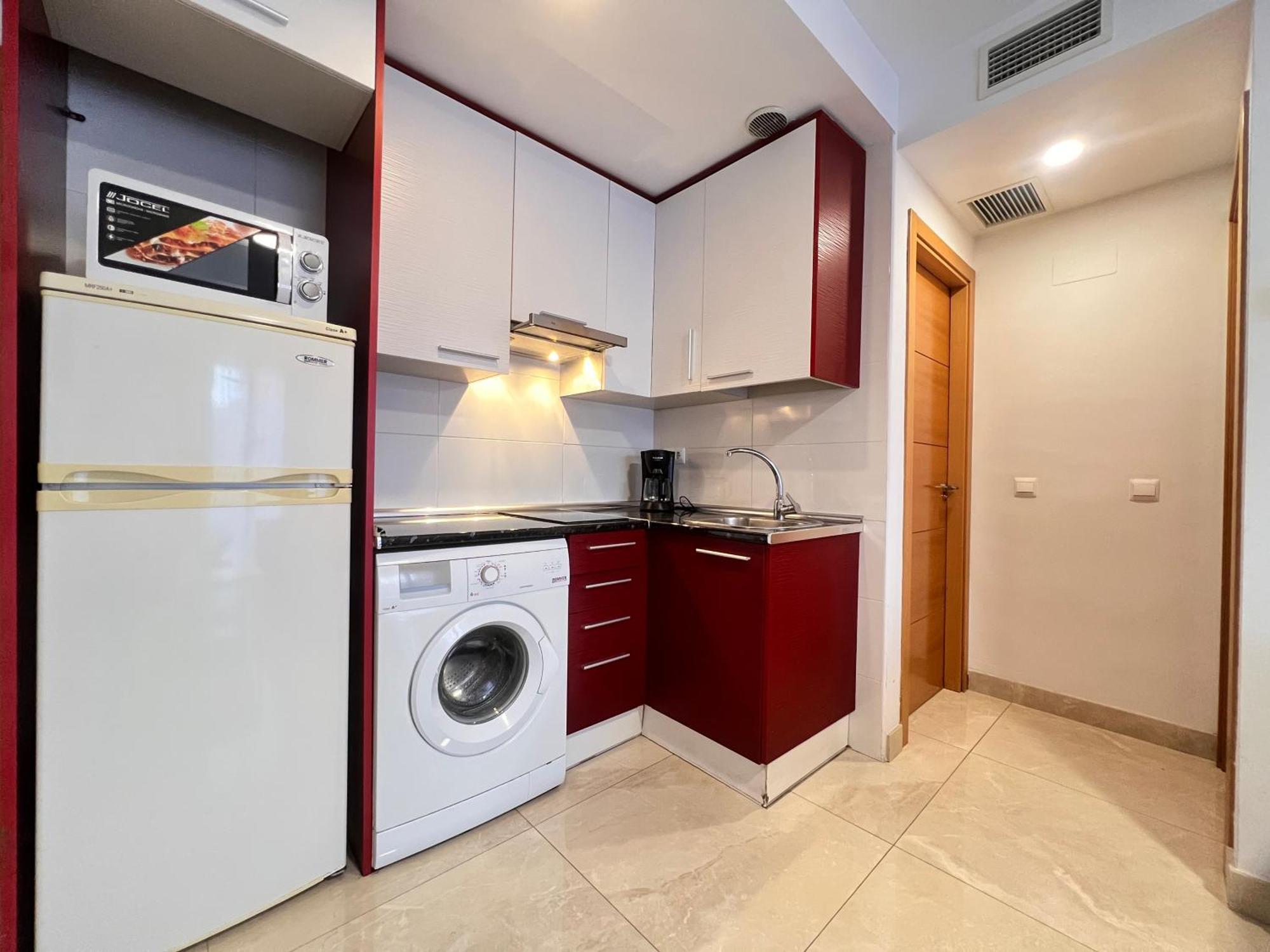 Fabuloso Apartamento Completo Centro Ciudad Mostoles Luaran gambar