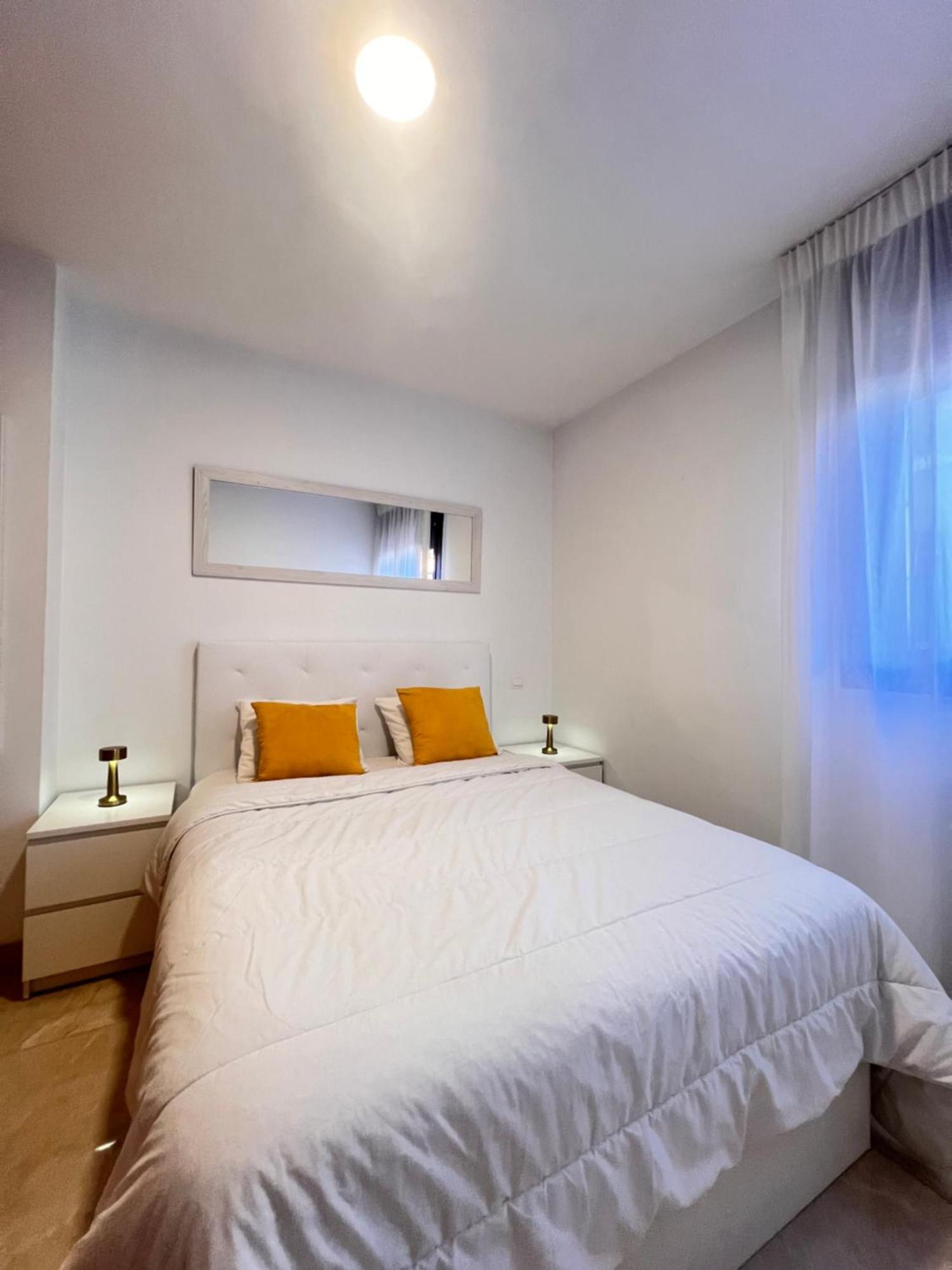 Fabuloso Apartamento Completo Centro Ciudad Mostoles Luaran gambar