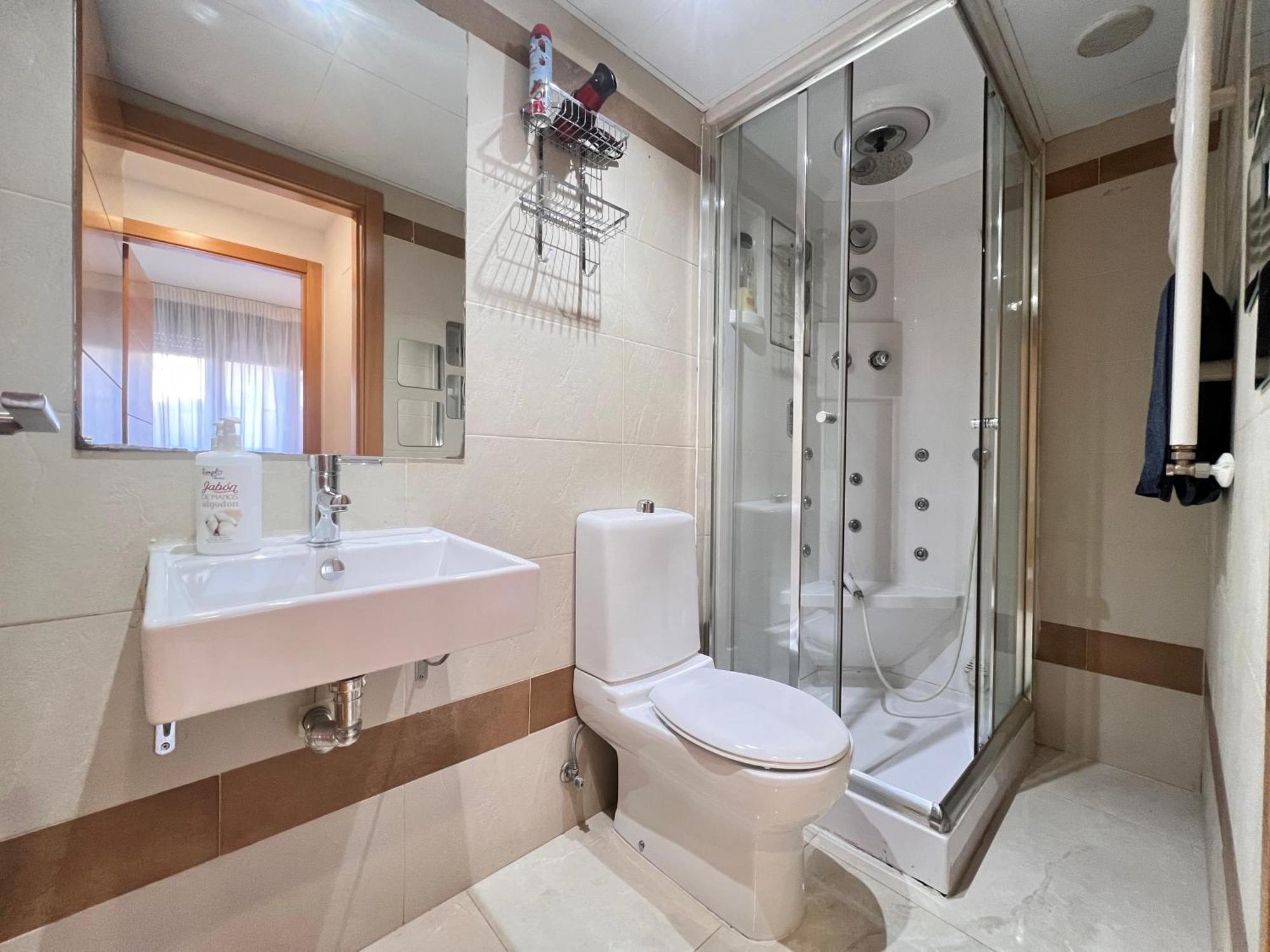 Fabuloso Apartamento Completo Centro Ciudad Mostoles Luaran gambar